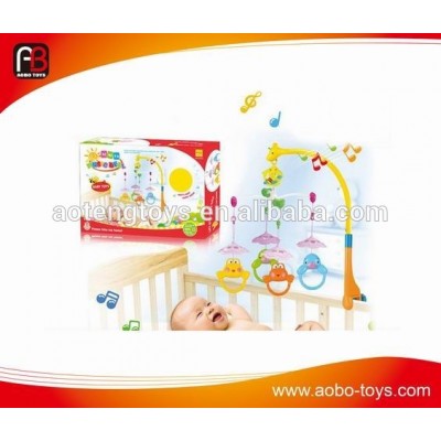 Factory en71 wind up baby bed rattle for kids